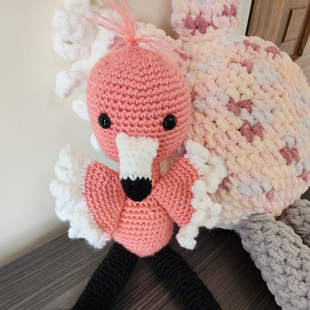 Pink Flamingo - Picture 2 of 5